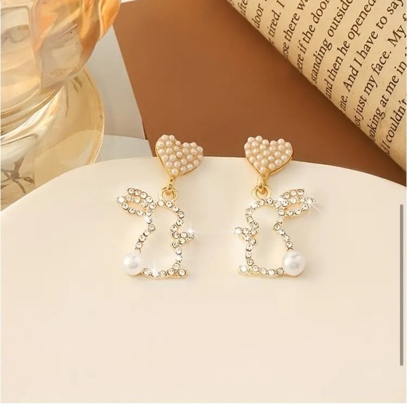 Easter Bunny Rabbit Pearl Diamond Earrings. - Picture 2 of 4